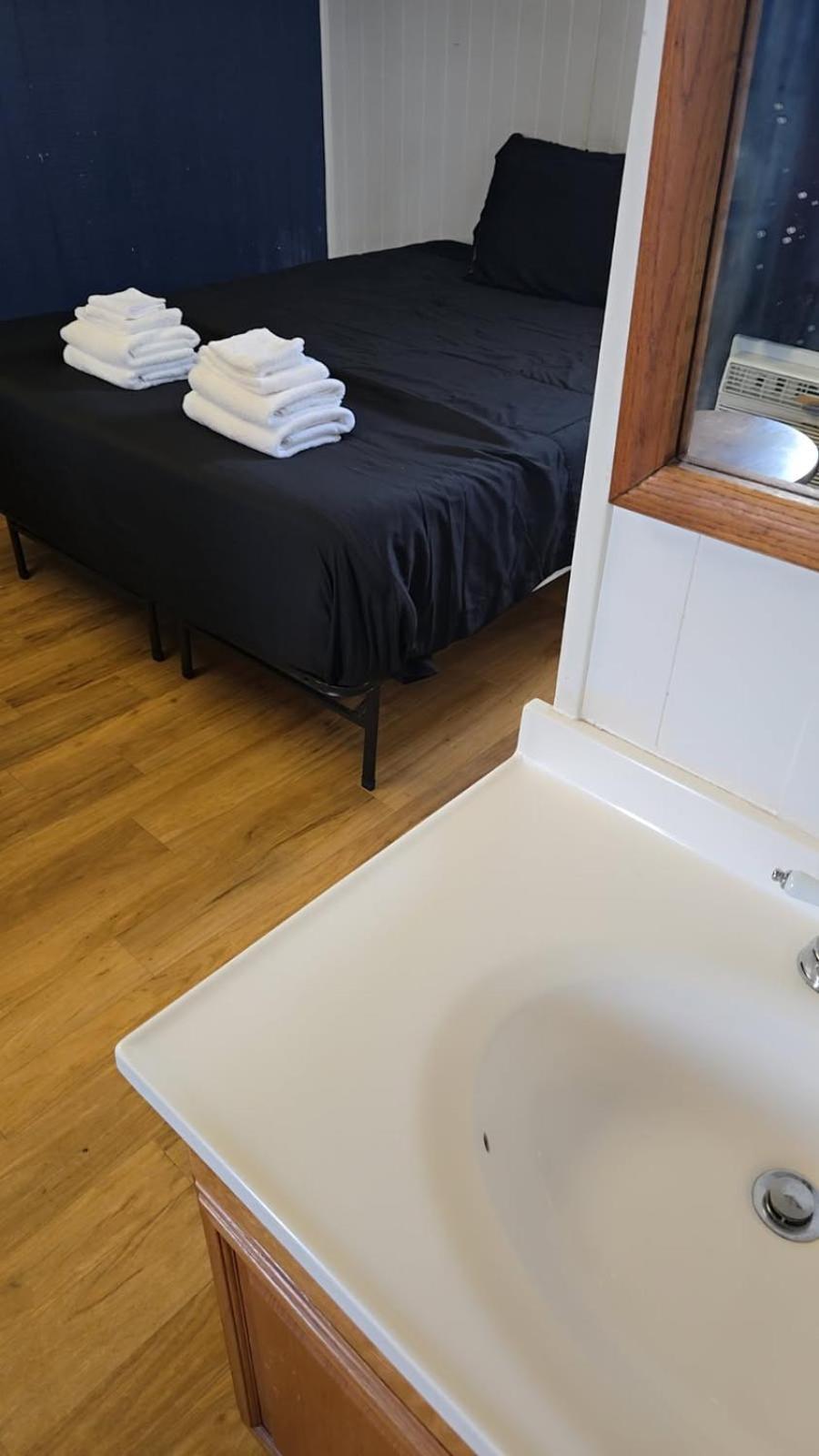 Spruce Pine Inn Экстерьер фото